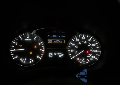 2015 Nissan Pathfinder S из США, поврежденный, VIN 5N1AR2MM2FC639017